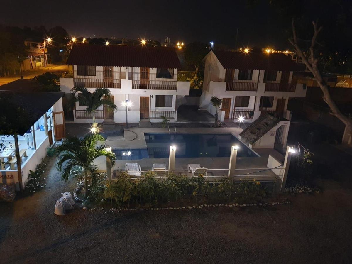 El Galeon Hotel Atacames Bagian luar foto