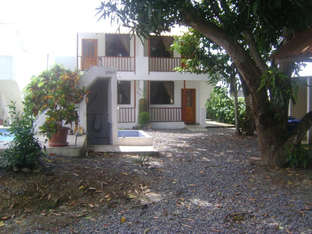 El Galeon Hotel Atacames Bagian luar foto