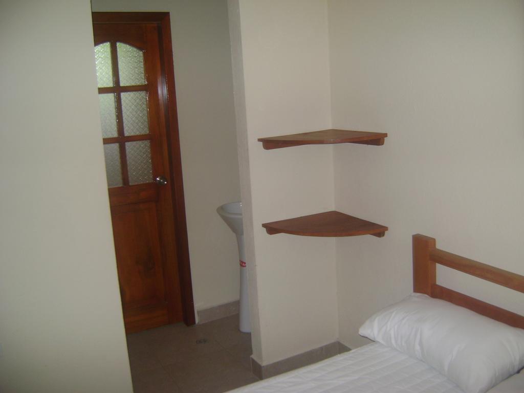 El Galeon Hotel Atacames Bagian luar foto